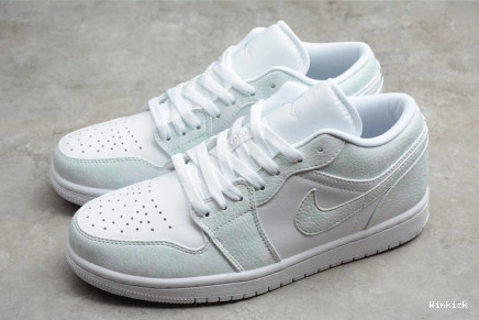 553558 WHITE' 130 LOW AIR 'TRIPLE 1 JORDAN 1104